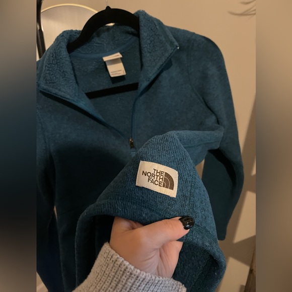 GUC The North Face Crescent Full Zip Jacket - Picture 6 of 10